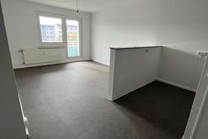 Renovierte Eigentumswohnung mit Einbauküche in Chemnitz, OT Helbersdorf – Straße Usti nad Labem 101, 9119 Kappel, Chemnitz – Vorschaubild 2