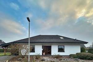Ein Bungalow zum Wohlfühlen – Die vollständige Adresse der Immobilie erhältst du vom Anbieter., 27572 Wulsdorf, Bremerhaven – Vorschaubild 2