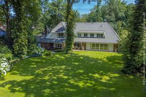Bremen - Oberneuland | Mondäne Landhausvilla mit exklusiver Ausstattung auf traumhaftem Parkgrundstü – Die vollständige Adresse der Immobilie erhältst du vom Anbieter., 28355 Oberneuland, Bremen – Vorschaubild 39