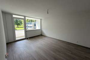 Endlich Platz für die Familie: weitläufige 3,5-Zimmer-Wohnung – Ötztaler Str. 21, 44339 Eving (Ortsteil), Dortmund – Vorschaubild 2