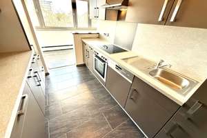 Wohnen am Stadtpark!
Ihre 3,5 Zimmer Wohnung mit Aufzug im Westen! – Die vollständige Adresse der Immobilie erhältst du vom Anbieter., 93049 Westenviertel, Regensburg – Vorschaubild 37
