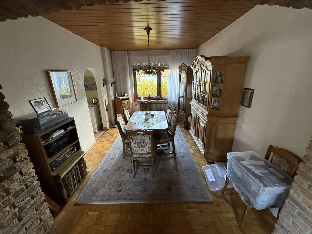 Immobilie in Herzogenrath - Charmantes Reihenendhaus mit Potenzial in Merkstein - Bild 2