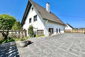 **Hochwertiges Einfamilienhaus mit Pool in ruhiger Höhenlage von Betzdorf** – Die vollständige Adresse der Immobilie erhältst du vom Anbieter., 57518 Betzdorf – Vorschaubild 19