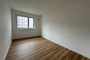 NUR MIT WBS 140!! Neubau / Erstbezug 3 Zimmer Wohnung mit Balkon – Anne-Frank-Straße 8, 12524 Berlin – Vorschaubild 6
