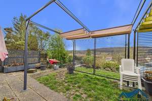 DAS ist es! Modernisierte DHH in Halbhöhenlage, großem Garten, Einbauküche, Balkon, Stellplatz uvm…! – Die vollständige Adresse der Immobilie erhältst du vom Anbieter., 73630 Remshalden – Vorschaubild 2