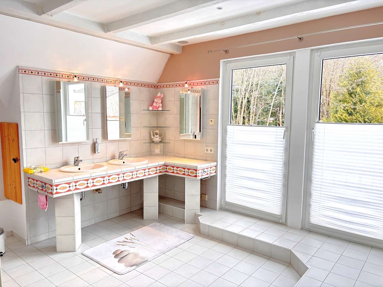 Immobilie in Marktleugast - Ein Haus – alle Freiheiten: Modernisiertes Wohndomizil für Familien oder Mehrgenerationen - Bild 14