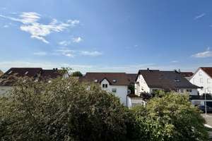 2,5 Zimmer mit Charme – Südbalkon, Tageslichtbad & Garage – Marco-Polo-Weg 30, 70439 Stammheim-Süd, Stuttgart – Vorschaubild 3