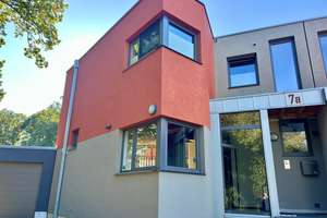 Hochwertiges Wohnen am Waldrand: Moderne Doppelhaushälfte mit Luxus-Ausstattung in Roetgen-Rott – Birksiefenweg 7a, 52159 Roetgen – Vorschaubild 3