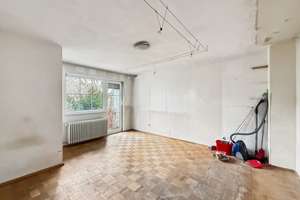 Charmantes renovierungsbedürftiges RMH in zentraler, ruhiger Lage – Die vollständige Adresse der Immobilie erhältst du vom Anbieter., 81369 Mittersendling, München – Vorschaubild 3