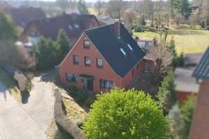Großes Einfamilienhaus mit Baugrundstück direkt an der Elbe – Die vollständige Adresse der Immobilie erhältst du vom Anbieter., 21217 Seevetal – Vorschaubild 3