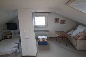 Ruhig gelegenes Reihenendhaus (Zweifamilienhaus) in Stuttgart oberhalb des Neckartales – Die vollständige Adresse der Immobilie erhältst du vom Anbieter., 70378 Mönchfeld, Stuttgart – Vorschaubild 9