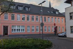 Einziehen & wohlfühlen: Stilvoll möbliertes Studio in Krefeld Uerdingen