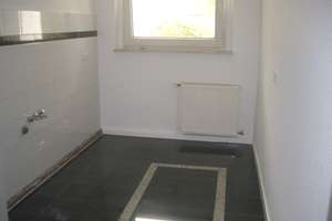 Renovierte 2 Zi. - Single Wohnung mit kleinem Balkon – Die vollständige Adresse der Immobilie erhältst du vom Anbieter., 42115 Elberfeld West, Wuppertal – Vorschaubild 2