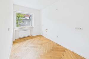 Sanierte 3-Zi.-Wohnung mit Balkon, En-Suite-Bad und Garage in Düsseldorf-Düsseltal - Provisionsfrei! – Die vollständige Adresse der Immobilie erhältst du vom Anbieter., 40239 Düsseltal, Düsseldorf – Vorschaubild 9