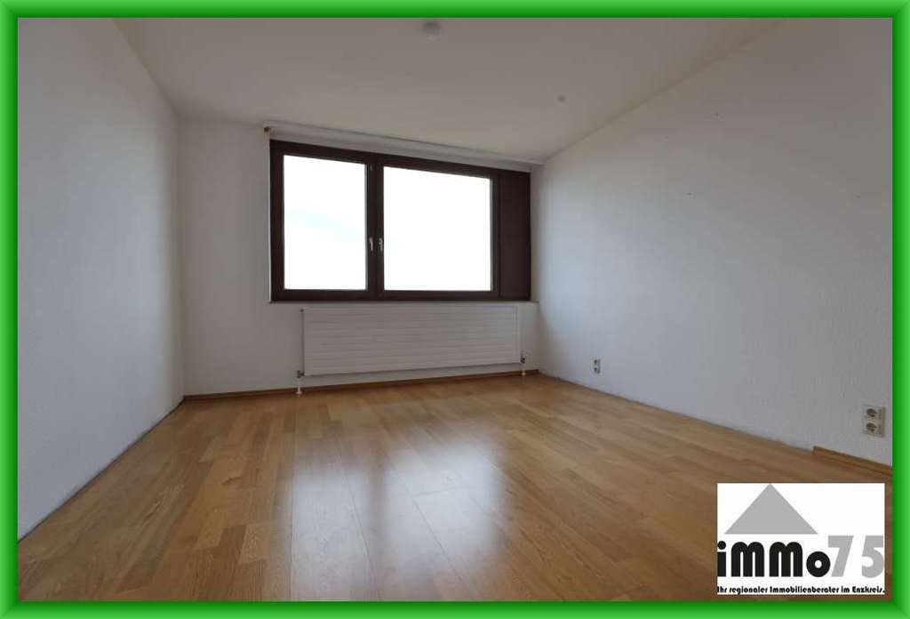 Immobilie in Eisingen - 4,5-Zimmer-Wohnung mit Balkon und sensationellem Blick im Waldpark Eisingen - Bild 4