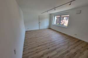 Platz für neue Ideen: Großzügiges Doppelhaus in Karlsruhe-Neureut – Kirchhofstraße 17, 76149 Neureut, Karlsruhe – Vorschaubild 7