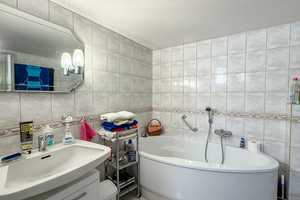 Property thumbnail 10