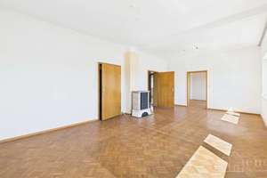 Mehrfamilienhaus mit Potential und Geschichte – Die vollständige Adresse der Immobilie erhältst du vom Anbieter., 91126 Innenstadt, Schwabach – Vorschaubild 6