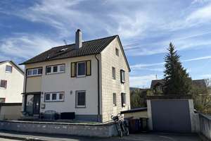 Interessantes Wohnhaus mit tollem Grundstück – Die vollständige Adresse der Immobilie erhältst du vom Anbieter., 97990 Weikersheim – Vorschaubild 2