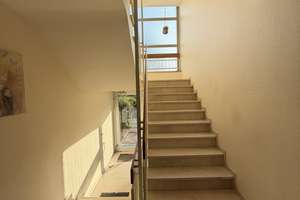 Wohnen mit viel Raum und Privatsphäre - 3,5 Zimmer, 2 Balkone & Garage in Krefeld-Hüls – Die vollständige Adresse der Immobilie erhältst du vom Anbieter., 47839 Hüls, Krefeld – Vorschaubild 3