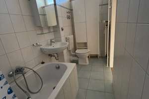 Charlottenburg! Attraktive 3-Zimmer-Wohnung mit schönem Balkon in sehr ruhiger Grünlage – Loschmidtstr. 18, 10587 Charlottenburg, Berlin – Vorschaubild 21