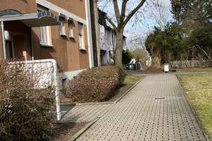 Schöne 2,5 Zimmerwohnung im 1.Stock von privat zu verkaufen.