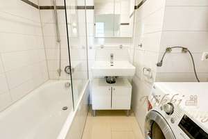 EINZIEHEN und WOHL FÜHLEN! Moderne 3-Zimmer-Wohnung mit hochwertiger Einbauküche und schöner Loggia – Die vollständige Adresse der Immobilie erhältst du vom Anbieter., 81927 Johanneskirchen, München – Vorschaubild 9