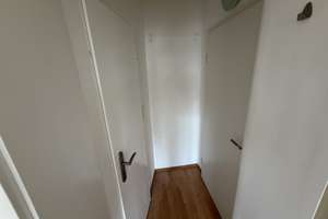 Helle 1-Zimmer-Wohnung im Hochparterre mit Balkon und Parkettboden – Hügelstraße 57, 64283 Mitte, Darmstadt – Vorschaubild 4