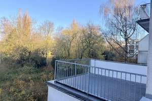 Sanierte Altbau Perle mit großer Terrasse und Parkblick – Die vollständige Adresse der Immobilie erhältst du vom Anbieter., 40545 Oberkassel, Düsseldorf – Vorschaubild 3