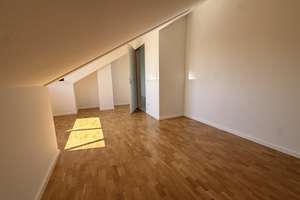 2 Zimmer Dachgeschosswohnung mit ruhigem Westbalkon und Blick ins Grüne – Hansjakobstraße 107b, 81825 Josephsburg, München – Vorschaubild 10