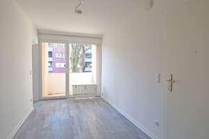 Modernisierte 3-Zimmer Balkonwohnung in Seeberg-Süd! – Die vollständige Adresse der Immobilie erhältst du vom Anbieter., 50769 Seeberg, Köln – Vorschaubild 4