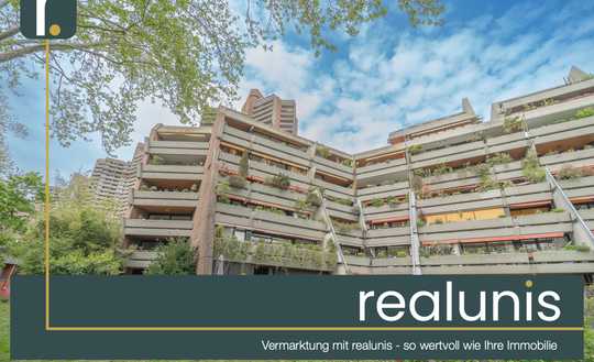 Wohnen am Wasser: Balkonwohnung an der Neckarpromenade mit TG-Platz - nur bei realunis