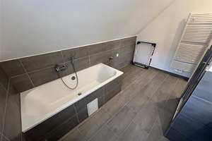 Gemütlich wohnen unter dem Dach: Charmante 2-Zimmer-Wohnung in Hannover – sofort verfügbar – Podbielskistraße 142, 30177 List, Hannover – Vorschaubild 6
