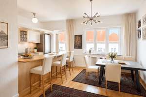 Renovierungsbedürftige 4-Zimmer-Wohnung unweit vom Schloß Charlottenburg – Die vollständige Adresse der Immobilie erhältst du vom Anbieter., 10589 Charlottenburg, Berlin – Vorschaubild 7
