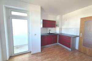 Attraktive 2-Raum-Wohnung mit Einbauküche in einem sanierten Gründerzeithaus, zentrumsnah in Chemnit – Gießerstraße 53, 9130 Sonnenberg, Chemnitz – Vorschaubild 5