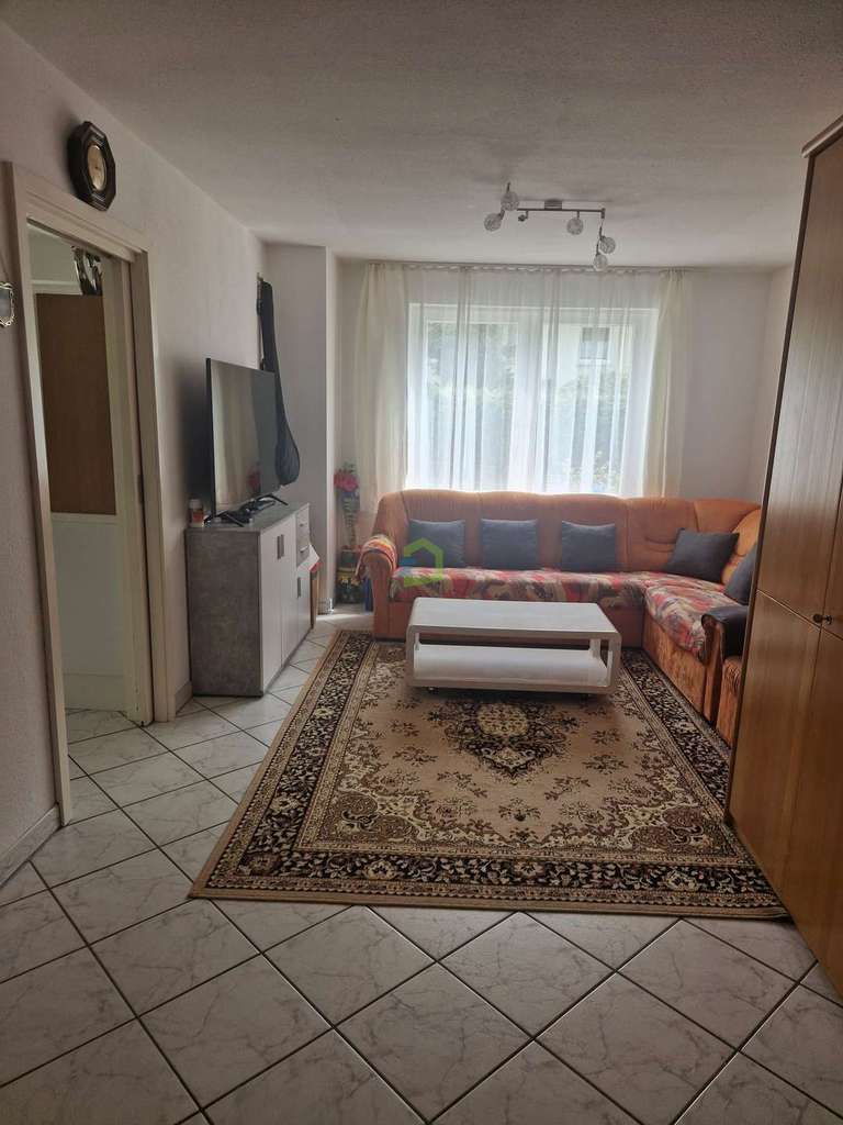 Immobilie in Dettingen an der Erms - FAIR-MAKLER: Tolle Maisonette-Whg. in Ortsrandlage - Bild 2