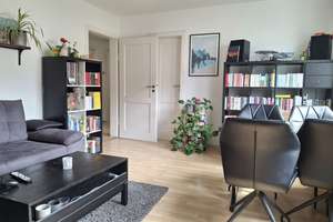 ~  S- SÜD ~ATTRAKTIVE 2 Zi. STADTWOHNUNG~ – Möhringer Str 104, 70199 Heslach, Stuttgart – Vorschaubild 2