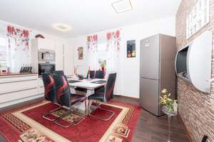 Mehrfamilienhaus in Bogen mit großzügigem Gartengrundstück – Die vollständige Adresse der Immobilie erhältst du vom Anbieter., 94327 Bogen – Vorschaubild 14