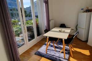 All-In-Miete,  möbliertes Altbauapartment mit 2 Balkonen & Parkplatz in Bestlage Wiesbaden-Südost