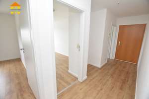 Frisch renovierte 3-Raum mit Balkon, Opt. auf EBK, Stellplatz – Heinrich-Schütz-Straße 90, 9130 Sonnenberg, Chemnitz – Vorschaubild 12