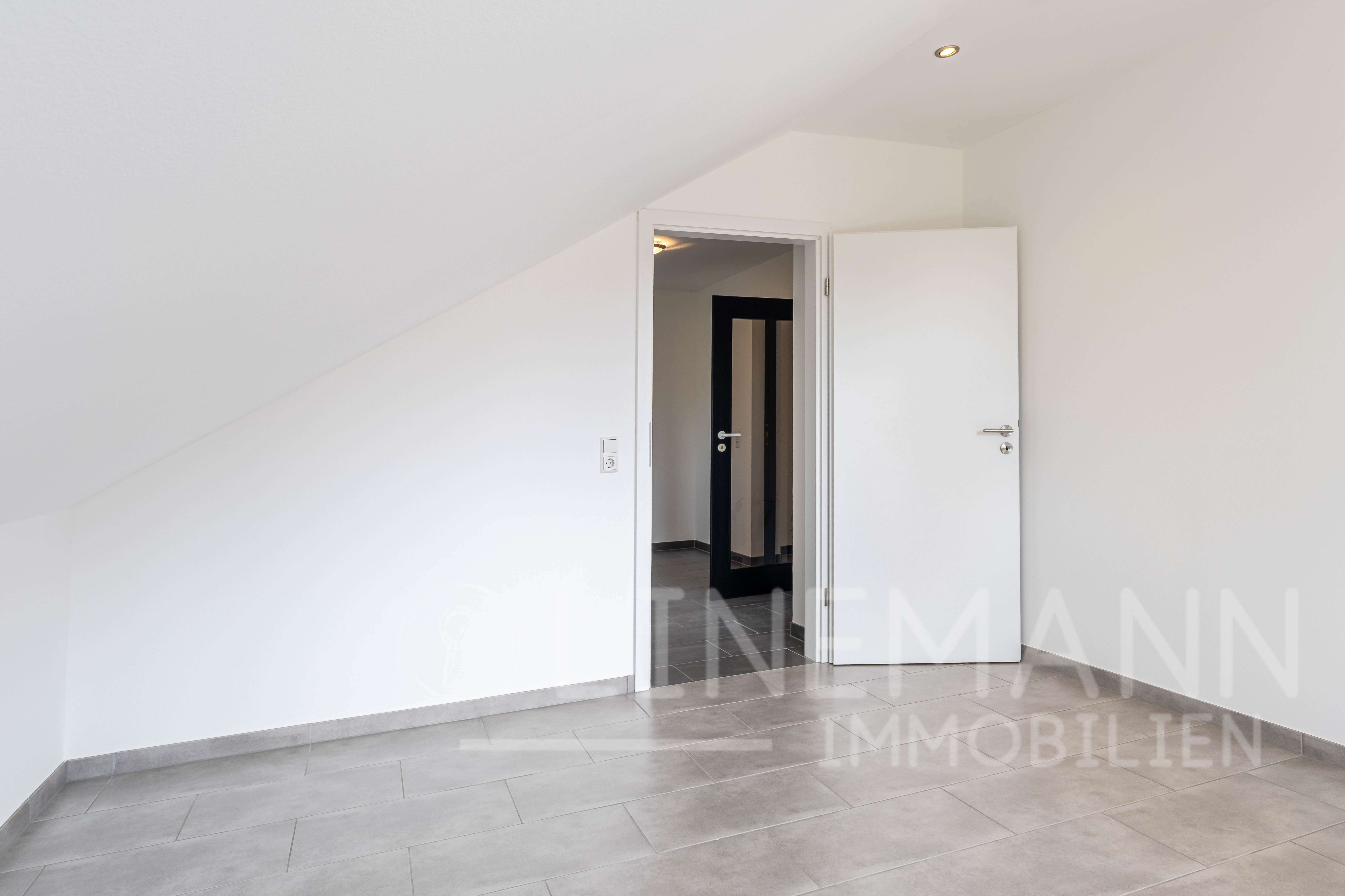 Immobilie in Hardheim - Ihr grüner Wohntraum: Saniertes 3-Familienhaus – Perfekt für Eigennutzer, Investoren und Familien - Bild 8