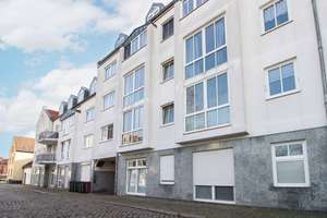 2-Zimmer-Wohnung mit Balkon und Stellplatz in Magdeburg-Cracau nahe der Elbe – Die vollständige Adresse der Immobilie erhältst du vom Anbieter., 39114 Cracau, Magdeburg – Vorschaubild 1