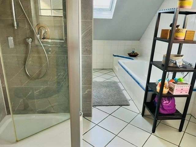 Immobilie in Pillig - Einfamilienhaus mit ELW – Wohnen zwischen Licht, Ruhe und Weite - Bild 12