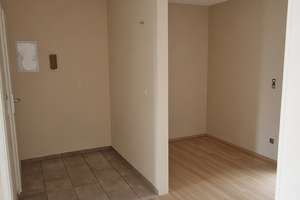 Helle, neu renovierte 3,5-Zimmer-Wohnung zur Miete in Wiesbaden – Am Steinwald 2, 65207 Medenbach, Wiesbaden – Vorschaubild 5