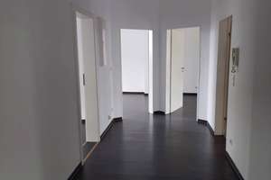 Geräumige 4-Zimmer-Wohnung mit großem Balkon am Sonnenhügel – Bramscher Straße 150, 49088 Sonnenhügel, Osnabrück – Vorschaubild 4