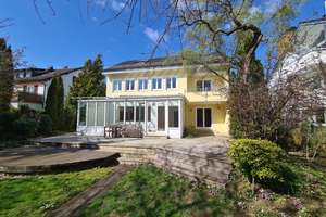 Bestlage von S-Riedenberg - Freistehendes Einfamilienhaus - idyllisch, ruhig, sonnenverwöhnt – Die vollständige Adresse der Immobilie erhältst du vom Anbieter., 70619 Riedenberg, Stuttgart – Vorschaubild 1