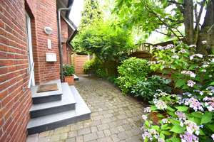 Family Dream: 9-Zi-EFH! Hochwertig ausgestattet! UG ausgebaut! Garten! Garage! Nähe Schloß Kalkum! – Die vollständige Adresse der Immobilie erhältst du vom Anbieter., 40489 Kalkum, Düsseldorf – Vorschaubild 23