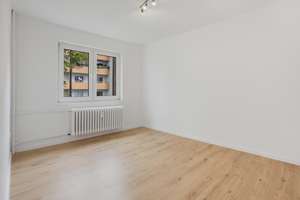 Frisch renovierte 3-Zimmer-Wohnung mit Balkon und Aufzug - sofort einziehen, provisionsfrei – Die vollständige Adresse der Immobilie erhältst du vom Anbieter., 40822 Mettmann – Vorschaubild 3