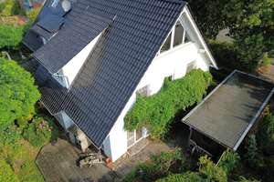 Leben mit Stil: Doppelhaushälfte aus 2003 mit Terrasse und Carport in Hille-Hartum! – Die vollständige Adresse der Immobilie erhältst du vom Anbieter., 32479 Hille – Vorschaubild 4
