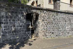 Echtes Juwel mit spektakulärem Weitblick!!! Historischer Flair mit viel Potential!!! – Die vollständige Adresse der Immobilie erhältst du vom Anbieter., 55743 Idar-Oberstein – Vorschaubild 2
